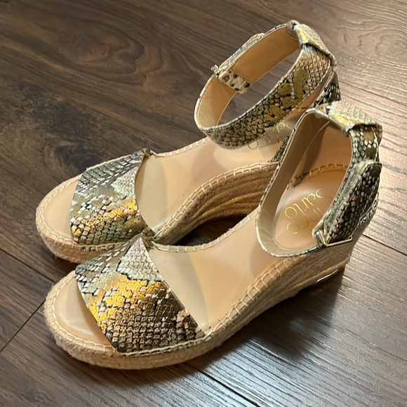NWOT Franco Sarto wedges sandals - Picture 10 of 10